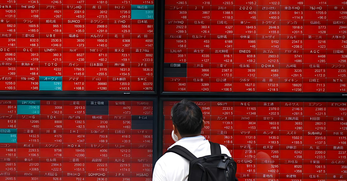 Japanese stocks experienced a significant rebound in Tuesday's morning trade, recovering from their most severe single-day rout since the 1987 Black Monday crash. 

Image Source: Radio New Zealand 